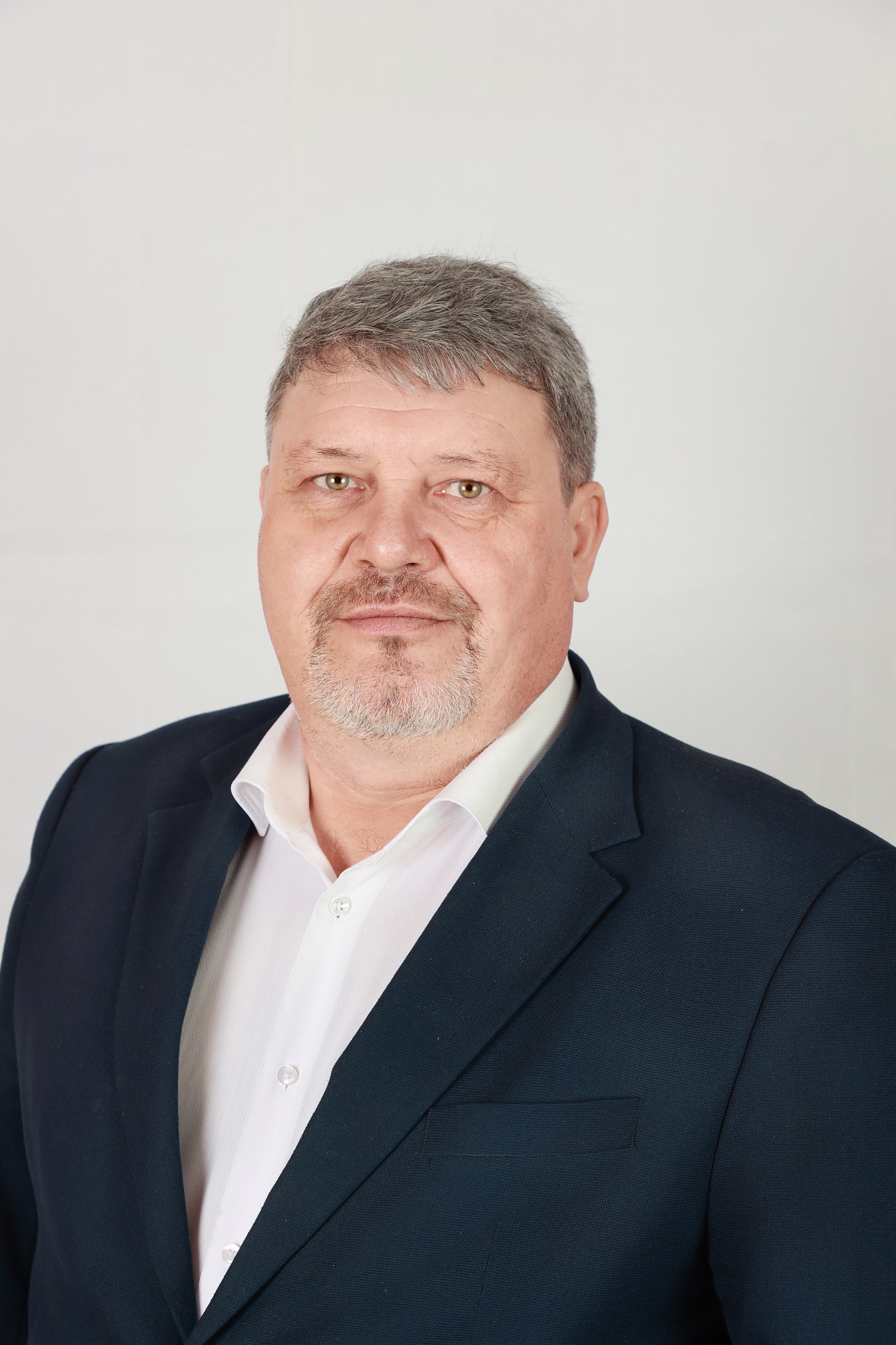 Гайсин Владимир Владимирович.